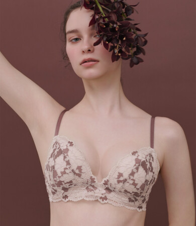 大人気ナイスバディブラがSALEに🫢