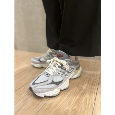【NEW BALANCE 9060 NEW IN！！！】