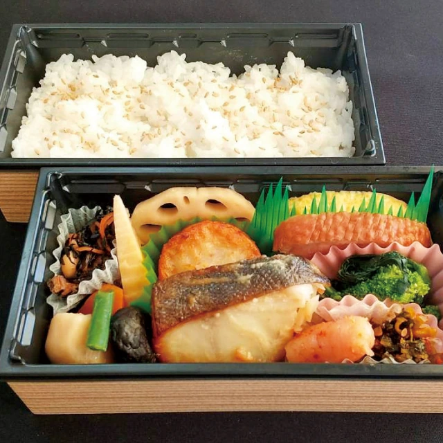 銀鱈の西京焼き弁当