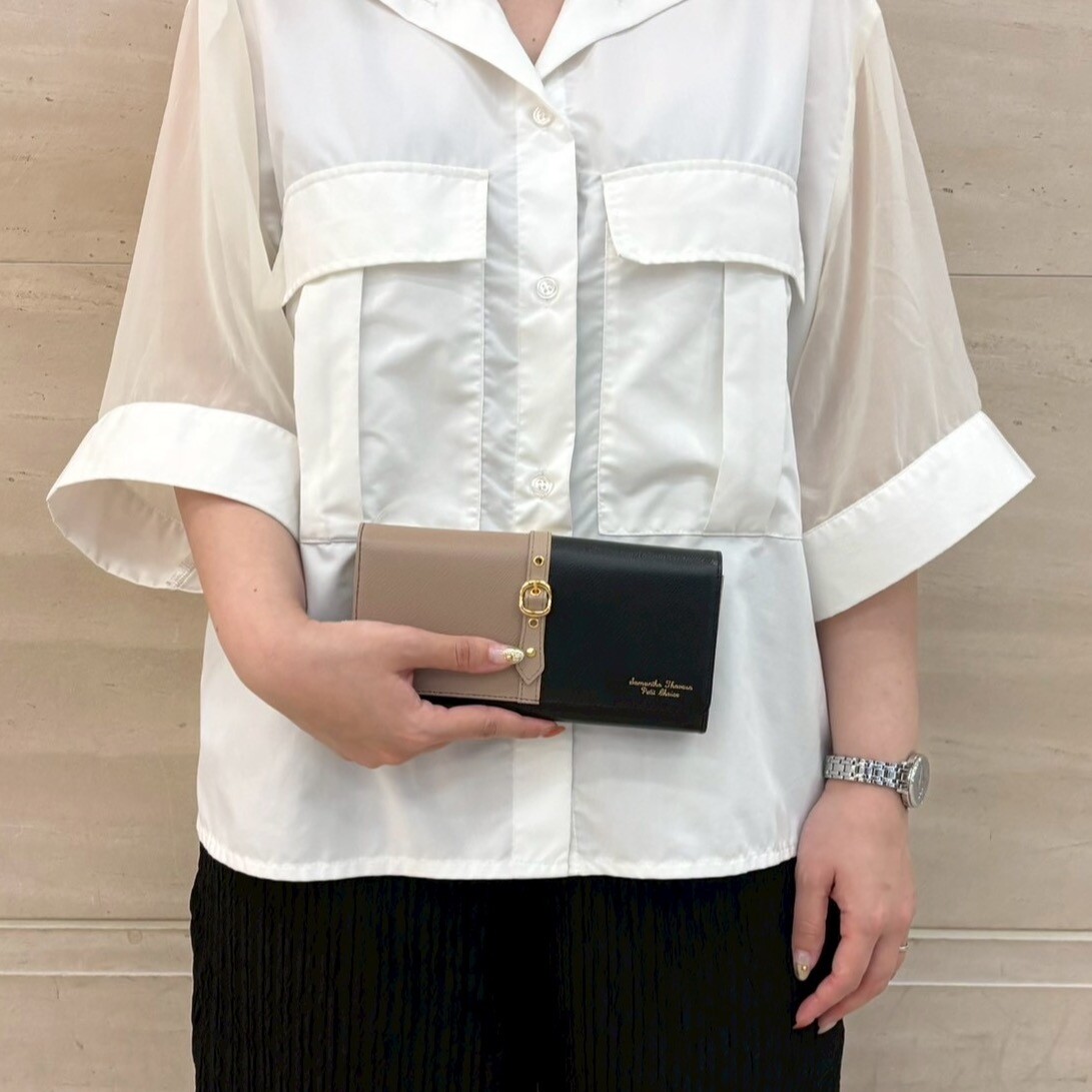 大人気♡】バイカラーがオシャレな長財布🖤 │サマンサタバサ