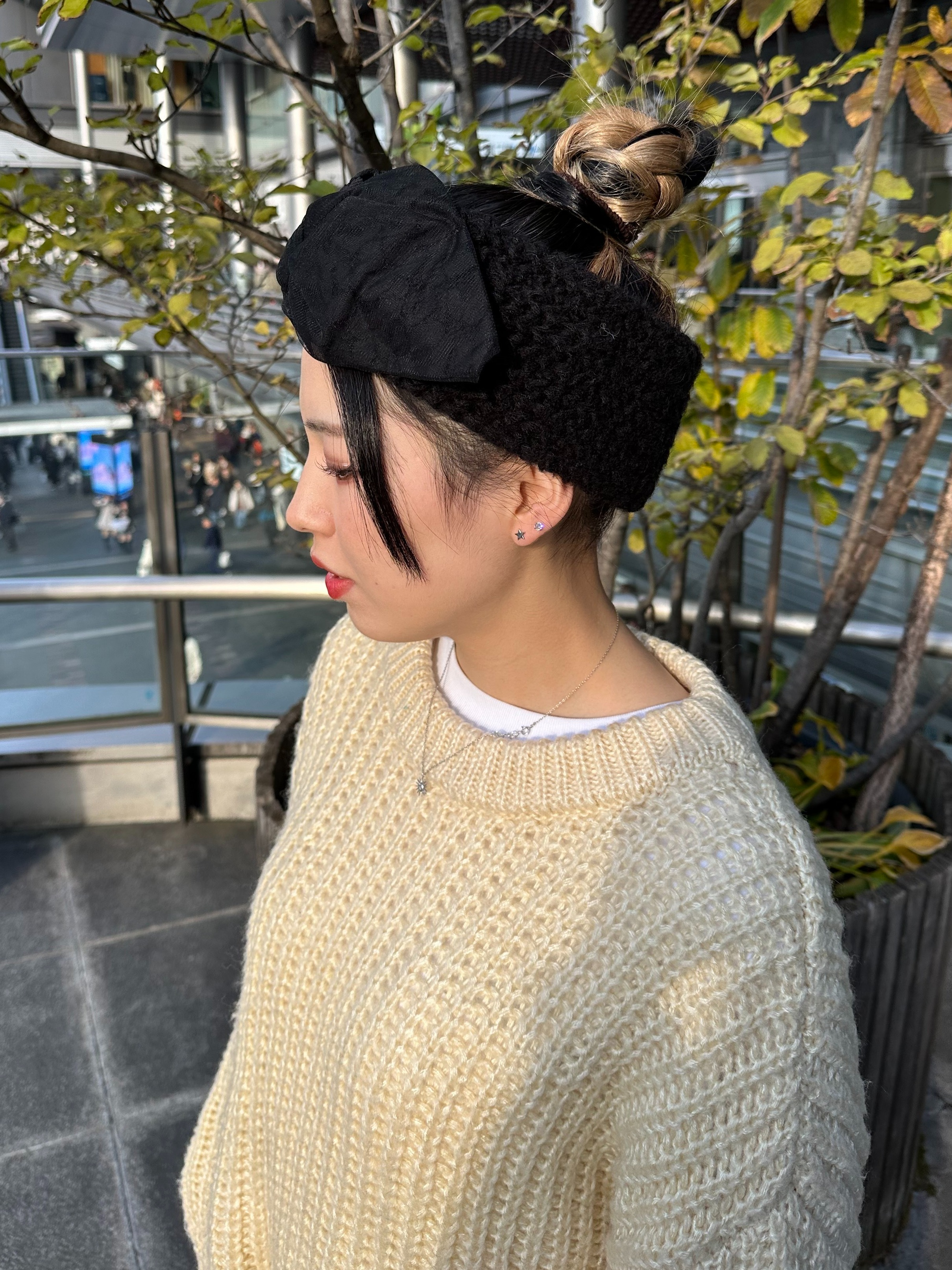 新品カシラ　リボンチュールヘアバンド リボンは正面でもサイドでも◎アレンジ多彩なヘアバンド