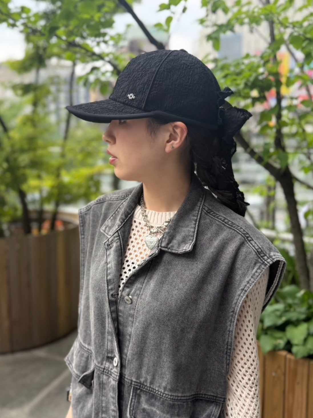 ほのかな透け感が上品💎✨刺繍レースで仕立てたベースボールキャップ