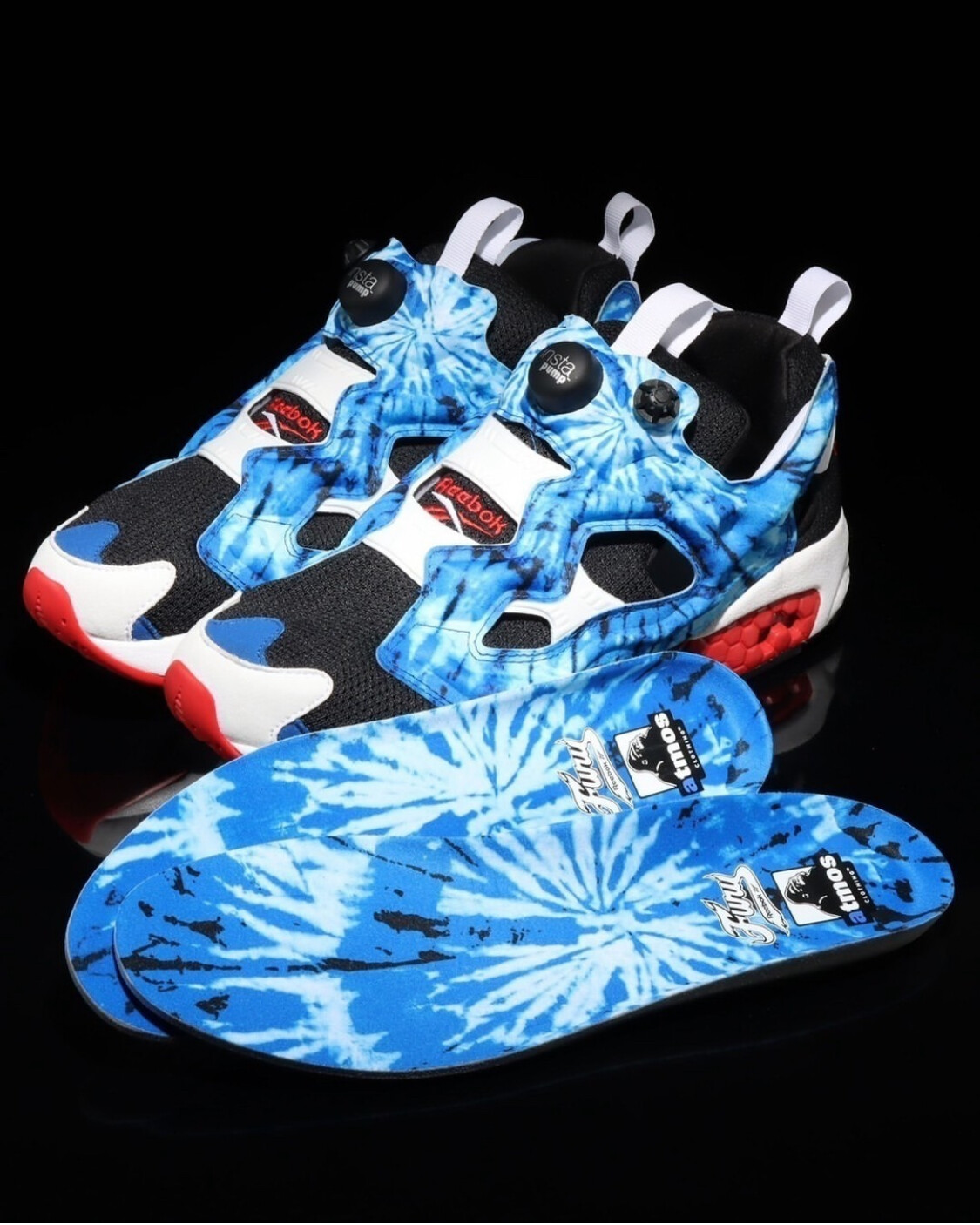 Reebok INSTAPUMP FURY 94 atmos × XLARGE │アトモス