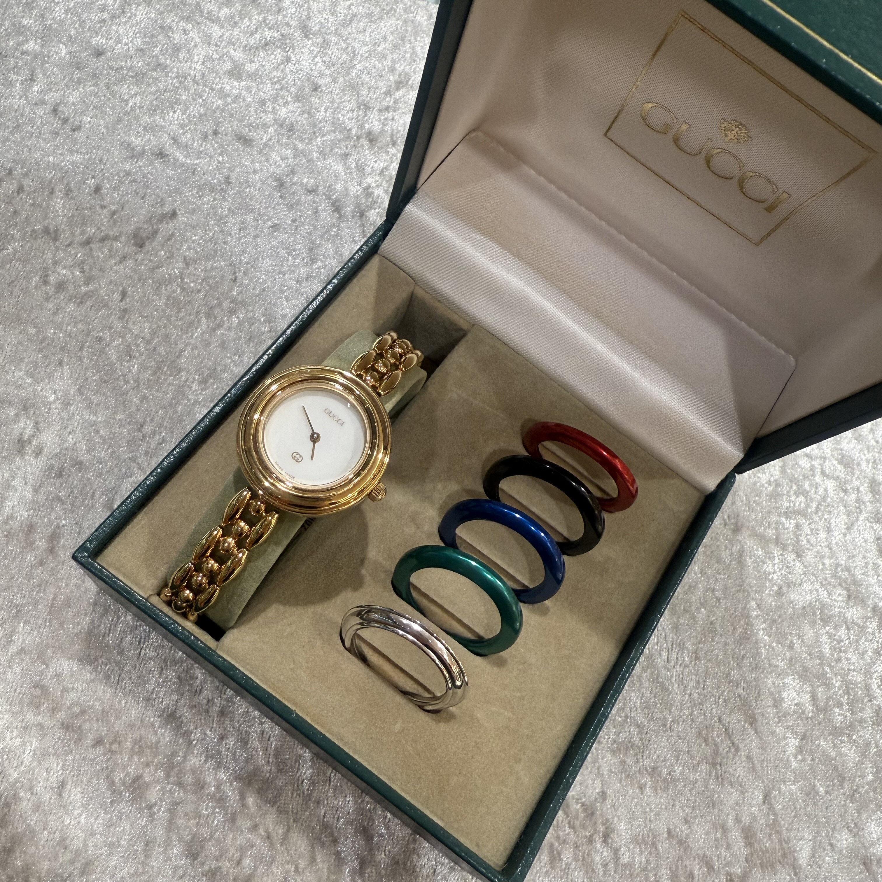 ブランド腕時計等大量まとめ ヴィンテージ チェンジベゼル ベルト 高級 新作モデル Vintage Gallery Rococo OLD GUCCI 世界No.1の