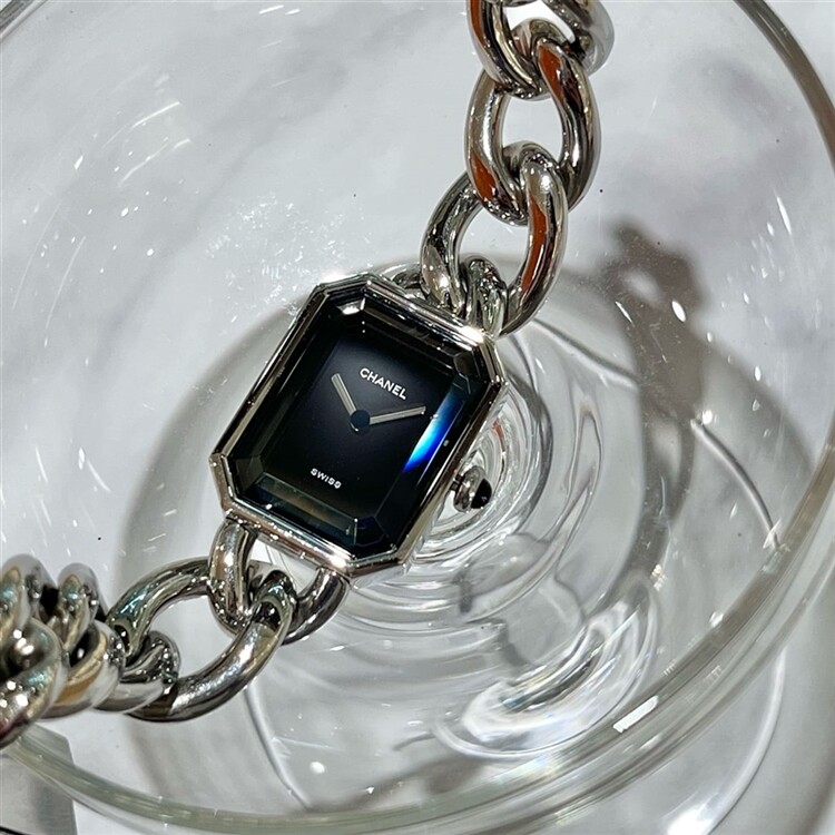 ヴィンテージライクなデザインが素敵 CHANEL ブレスレット 今日特価】Chanel ヴィンテージ ブレスレット 送料無料！在庫