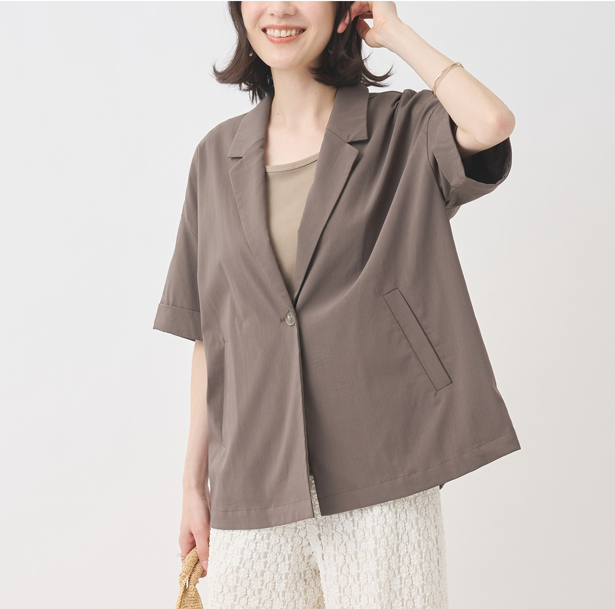 新品同様　cube-cube ジャケット グリーン系　M−L　センソユニコ 👗 撥水・UV・接触冷感！全部詰まった【すごナノ撥水】5分袖ジャケット