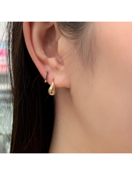 ピアス