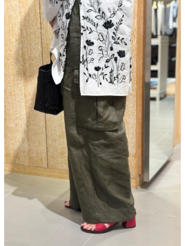 カーゴパンツ