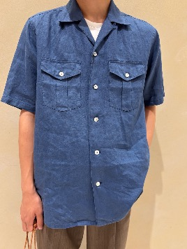 シャツ