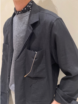 ブルゾン