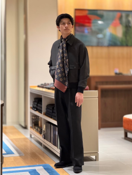 ブルゾン