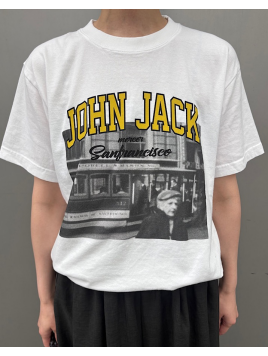 Tシャツ
