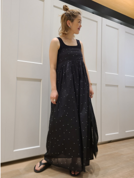 シルバードット刺繍ワンピース