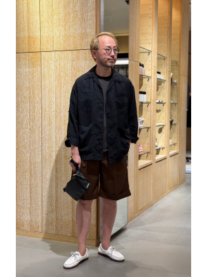 トゥモローランド