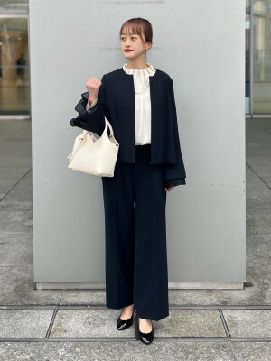 シップス 改装休業中※3月19日OPEN(AMU EST 1F POP UP STAGEにて臨時営業中)