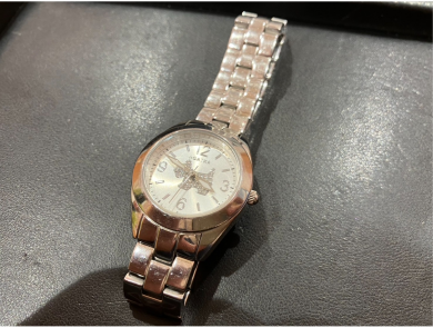 アガタ レディース腕時計（スワロフスキーベゼル）お買取いたしました⌚✨