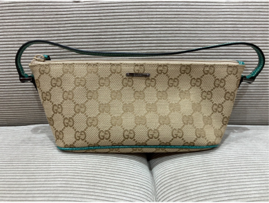 【GUCCI GG柄ミニハンドバッグを高価買取いたしました】