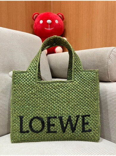 【ロエベ ラフィアレザーロゴカゴバッグ高価買取いたしました!】