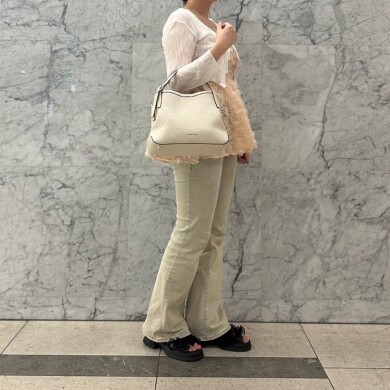 【新作💫】大きめハンドバッグ👜