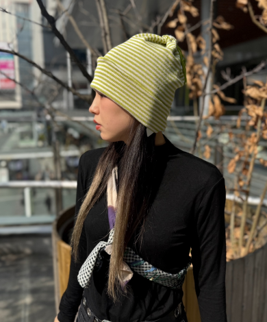 【ヘアバンドやネックウォーマーにアレンジ可能！？😝折り返しニット】