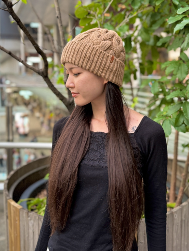 【伸縮性が良くフィット感◎✨✨ケーブル柄の折り返しニット】