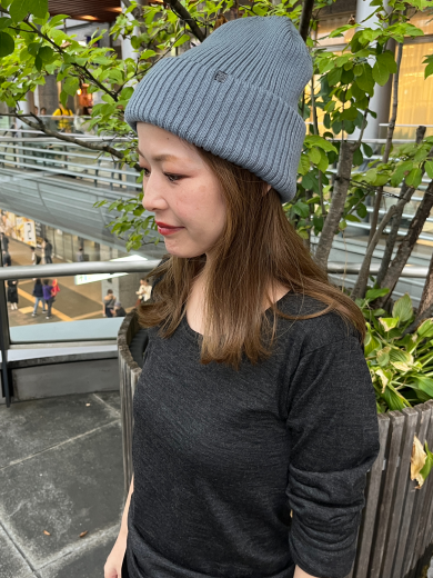 【定番商品★★シンプルで合わせやすい折り返しニット帽】