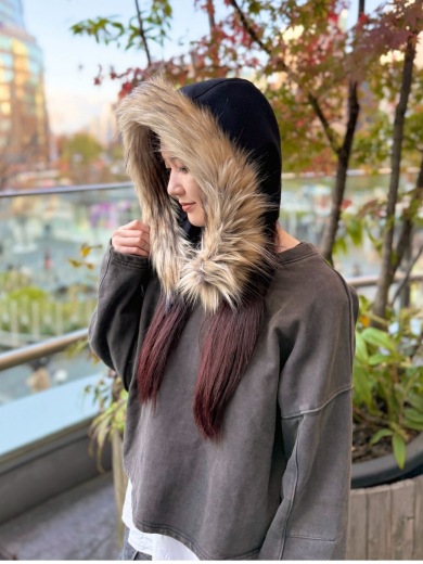 【防寒対策ばっちり✊毛足の長めなファーフード】