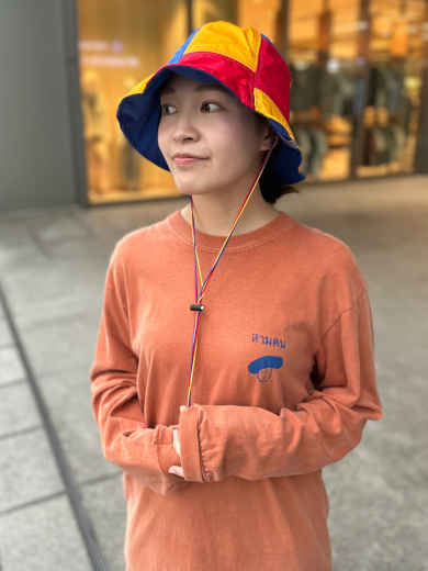 【ビビットカラーがかわいい🌂手洗い可能のチューリップハット】