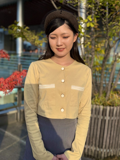 【コロンと丸みを帯びたアトリエメイドのトーク帽】