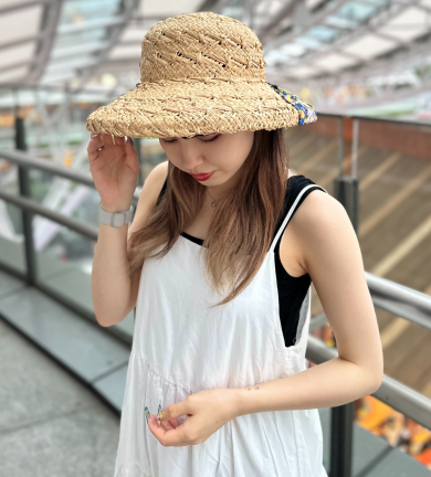 【生地と花柄で夏っぽく🍉つば広ハット】