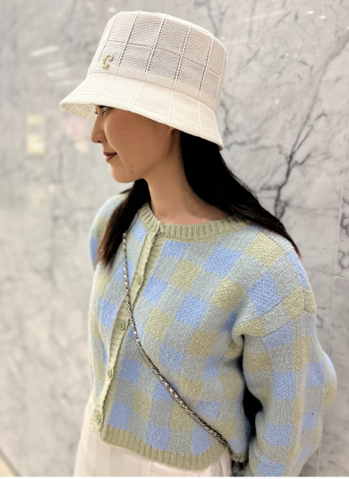 【キレイ目フォルムで大人カジュアルに◇大人気Ｃパーツ付きバケットハット】