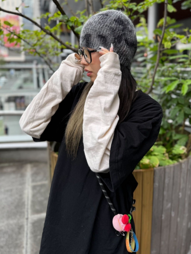 【ダイダイ柄でストリートコーデにもってこい👐シングルニット】