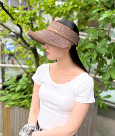 【丸めて持ち運びにも◎✨✨機能性抜群のペーパーサンバイザー】