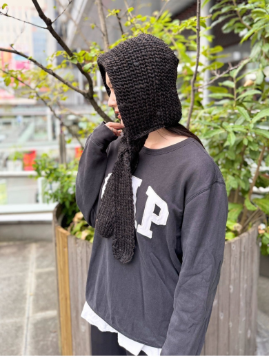 【紐部分はマフラーにも◎シンプルフード】