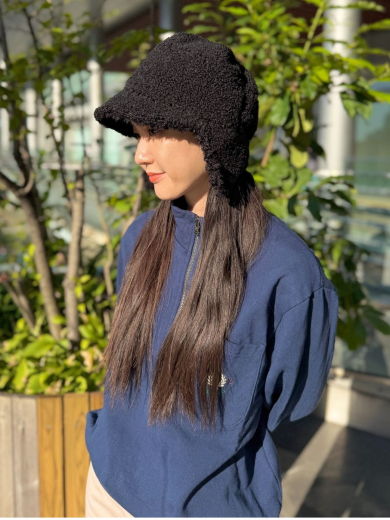 【シコロ付きで耳まで暖かい☀キャップ】