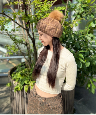 【チェック柄が秋っぽい🍁ポンポン付きベレー】