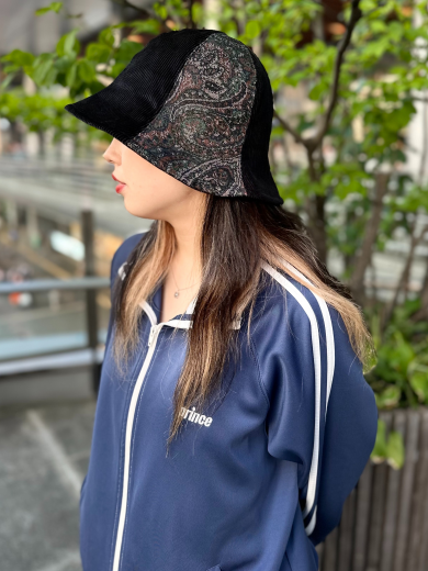 【見る角度で柄が違う⁉チューリップハット】