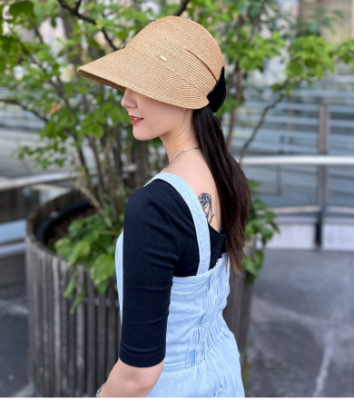 【バックリボンが可愛い💠日除けも出来るキャスケット】