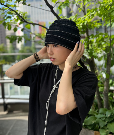 【長時間の着用もストレスフリー😊✨ボーダー柄の折り返しニット】