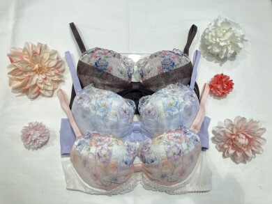 ＊リボンブラ入荷＊