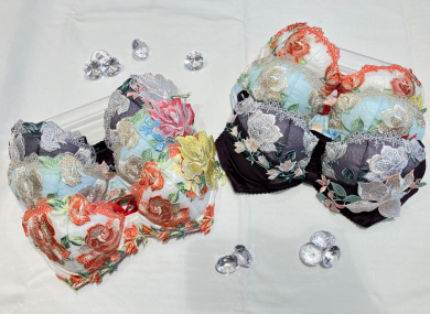 ❤︎サルート11G 入荷❤︎