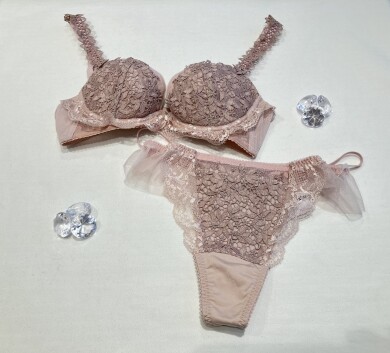 *新作‼︎ボリューマライズブラ入荷*