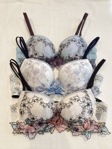 ☆パーソナルフィットプラスブラ入荷☆