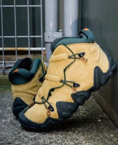 adidas RADLANDER atmos