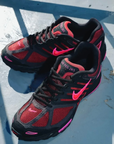 NIKE AIR PEG 2K5