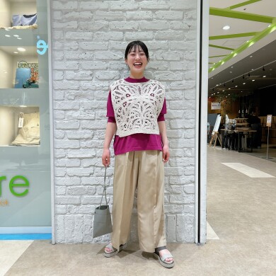 【MEYAME】2色買いも！？毎年人気の万能トップス！
