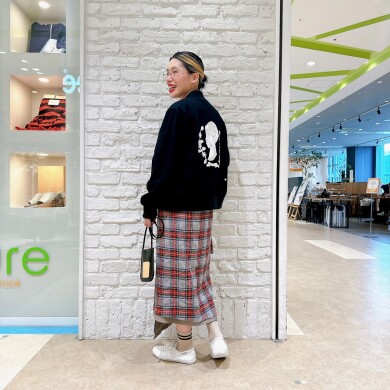 【MUVEIL】バックスタイルに注目✨のスタジアムジャンパー💓