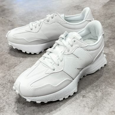☆NEW BALANCE☆新商品！