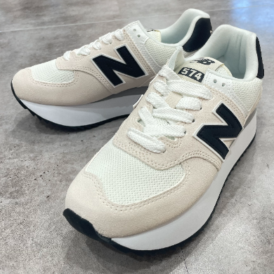 ☆NEW BALANCE☆新商品！