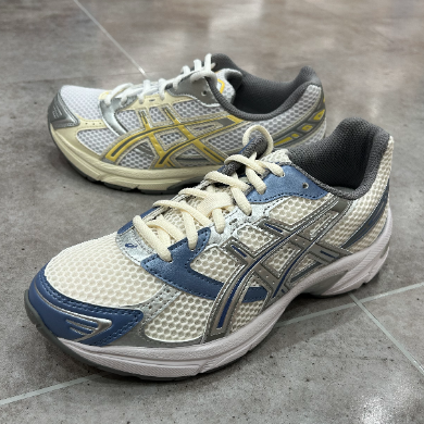 ☆ASICS☆新商品！